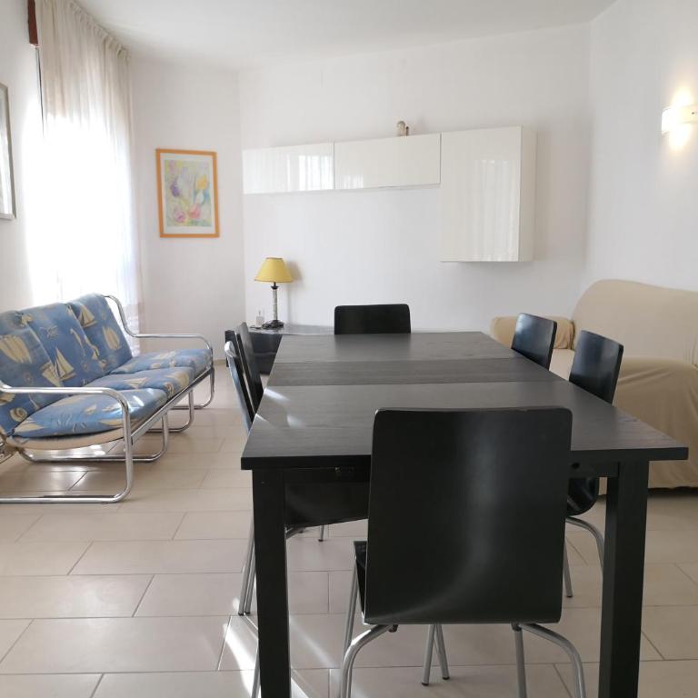 Lungomare Sabbiadoro - Appartamento con 2 Camere da Letto - 3