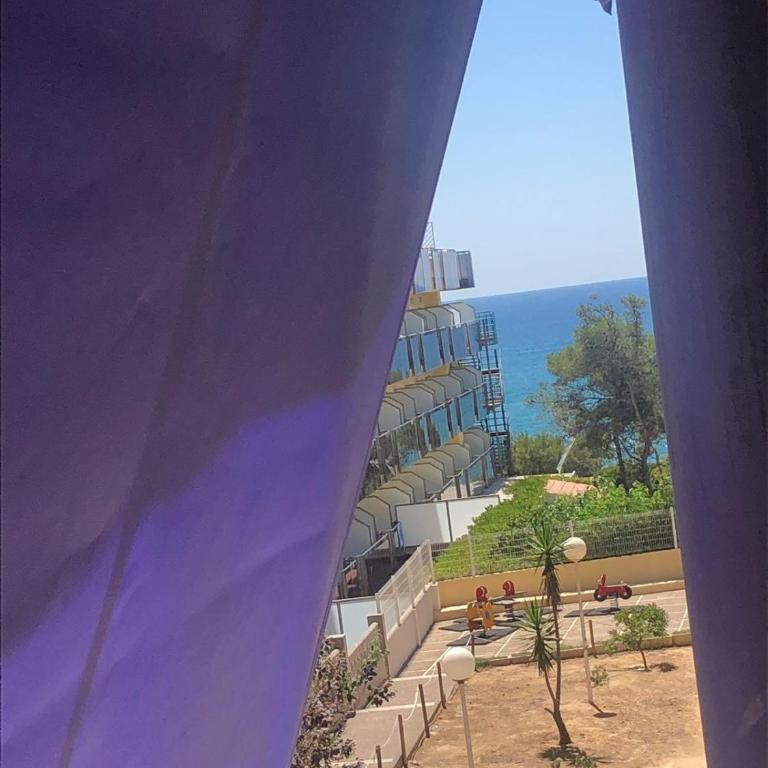 Cap Salou Zeus - Estudio con cama extragrande y sofá cama - 22