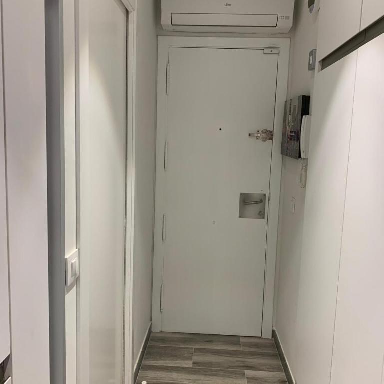Cap Salou Zeus - Estudio con cama extragrande y sofá cama - 18