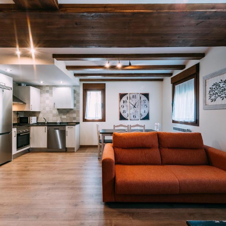 Casa Rural Monte Perdido - Three-Bedroom Apartment - 18