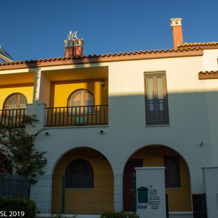 (WAR002) Town House with Garden and Pool Access - Casa Unifamiliar de 3 dormitorios - 7