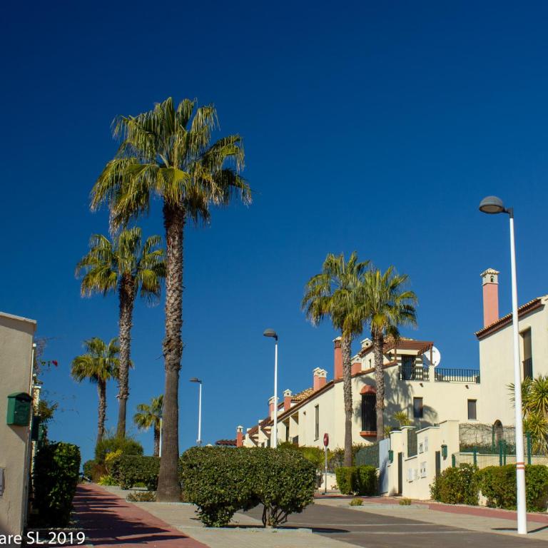 (WAR002) Town House with Garden and Pool Access - Casa Unifamiliar de 3 dormitorios - 36
