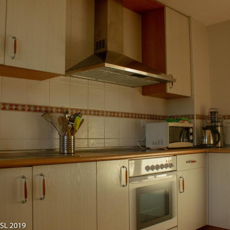 (WAR002) Town House with Garden and Pool Access - Casa Unifamiliar de 3 dormitorios - 33
