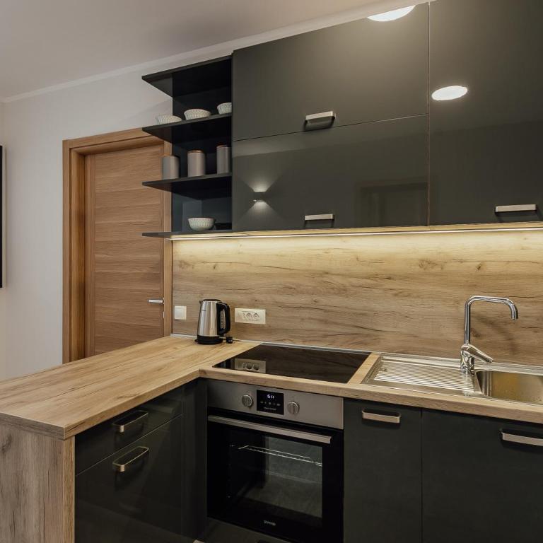 Boka Apartment 5 - One-Bedroom Apartment - 37