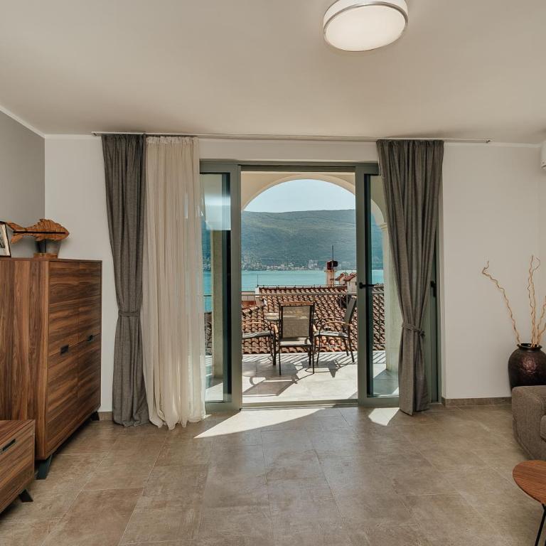 Boka Apartment 5 - One-Bedroom Apartment - 25