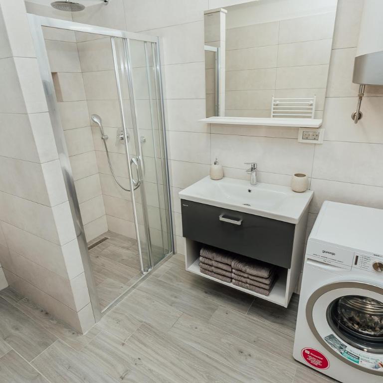 Boka Apartment 5 - One-Bedroom Apartment - 20