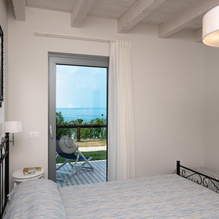 Residence Arca - Appartamento Deluxe con 2 Camere da Letto e Balcone o Terrazza con Vista Lago - 5