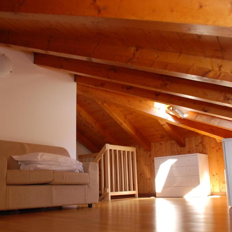 Maso Anna - Appartamento Mansardato con 2 Camere da Letto e Vista Montagna (8 Adulti) - 2
