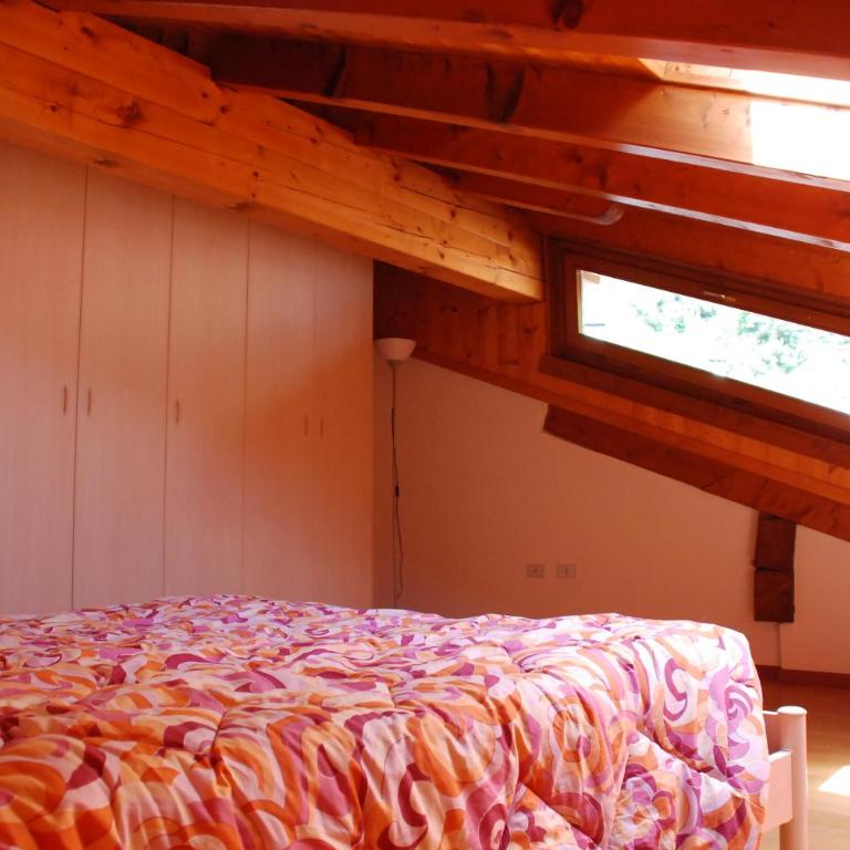 Maso Anna - Appartamento Mansardato con 2 Camere da Letto e Vista Montagna (8 Adulti) - 9