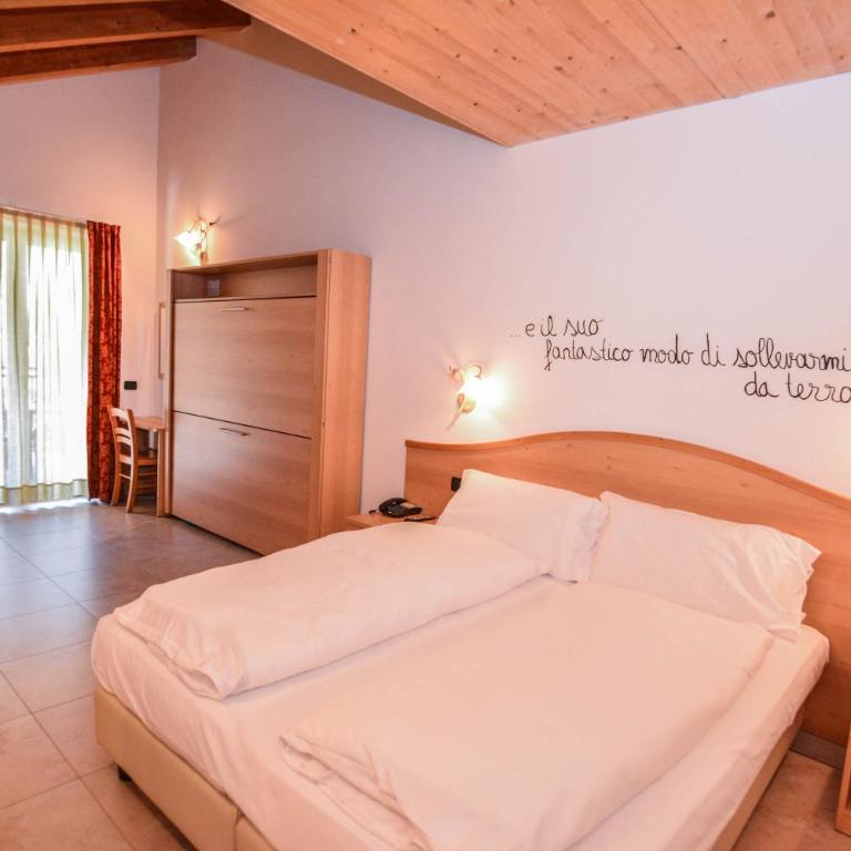 ALPieve Albergo Pieve - Camera Familiare con Bagno Privato - 3