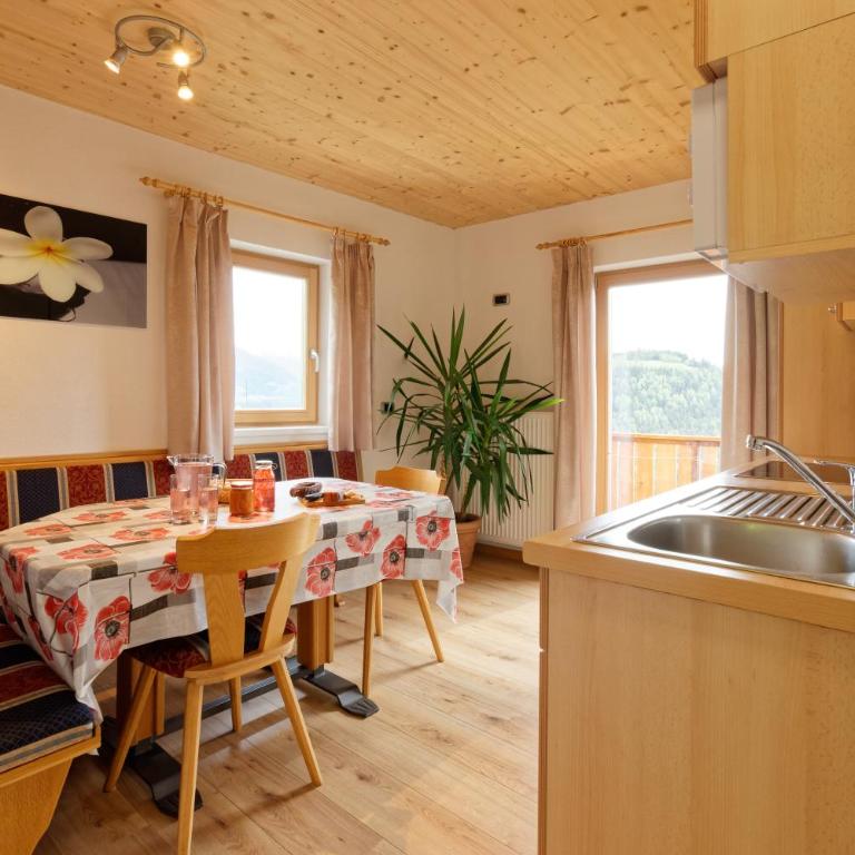 Kehrerhof Urlaub auf dem Bauernhof - Apartment mit 1 Schlafzimmer und Balkon - 17