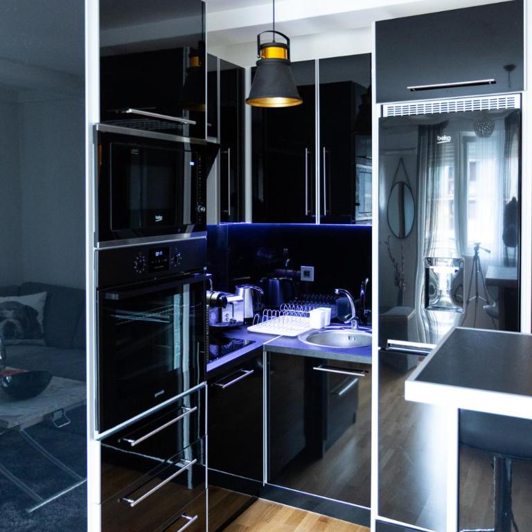 Apartmani Pezerović - Deluxe Apartment - 22