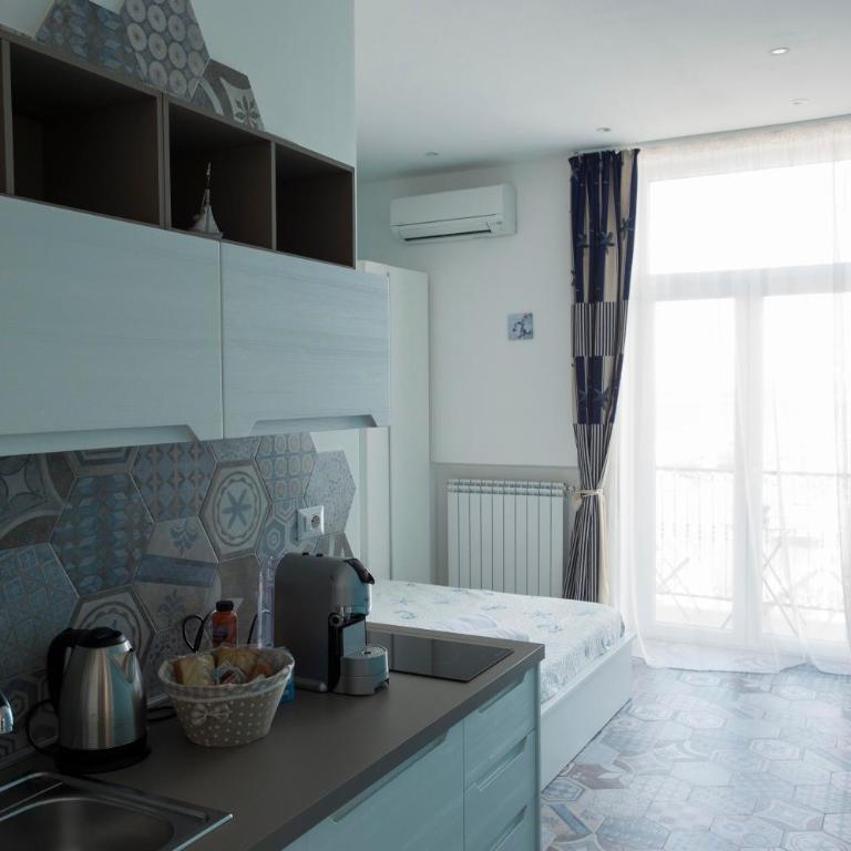 Nereidi Suites - Camera Deluxe Matrimoniale/Doppia con Letti Singoli con Vista Mare - 18