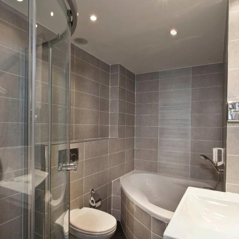 L'Ouest Hotel - Chambre Lits Jumeaux avec Baignoire - 5