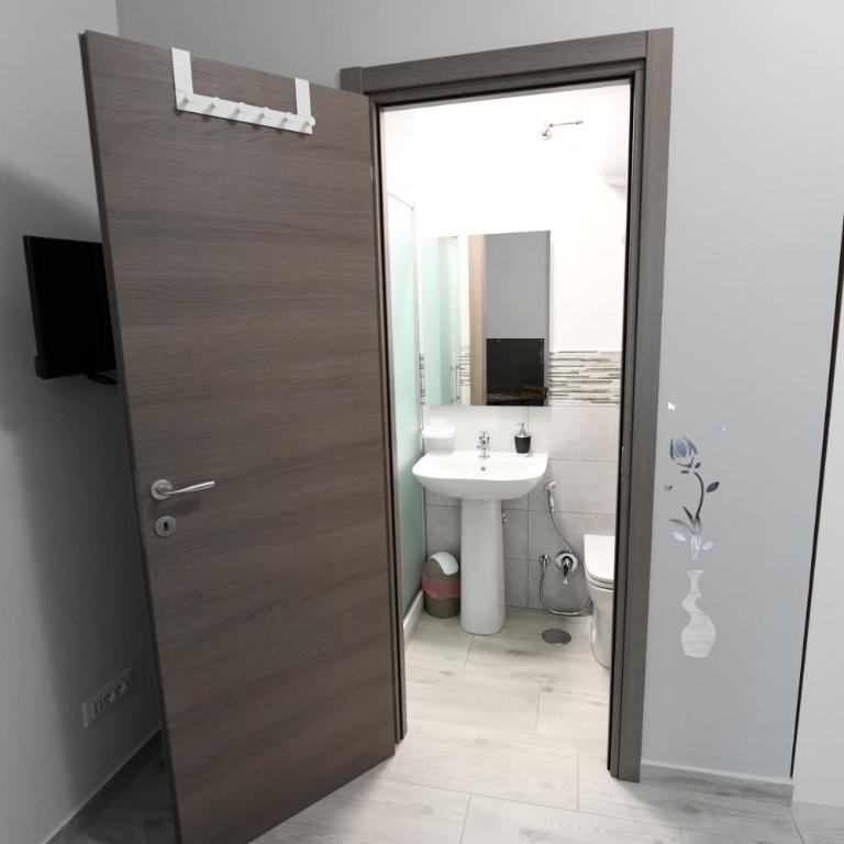 AFFITTACAMERE A CASA MIA - Chambre Double ou Lits Jumeaux - 8