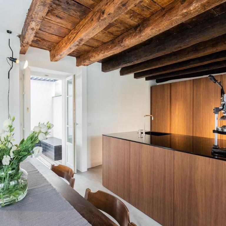 Shades of Como with Private Terrace by Rent All Como - Appartamento Deluxe - 23