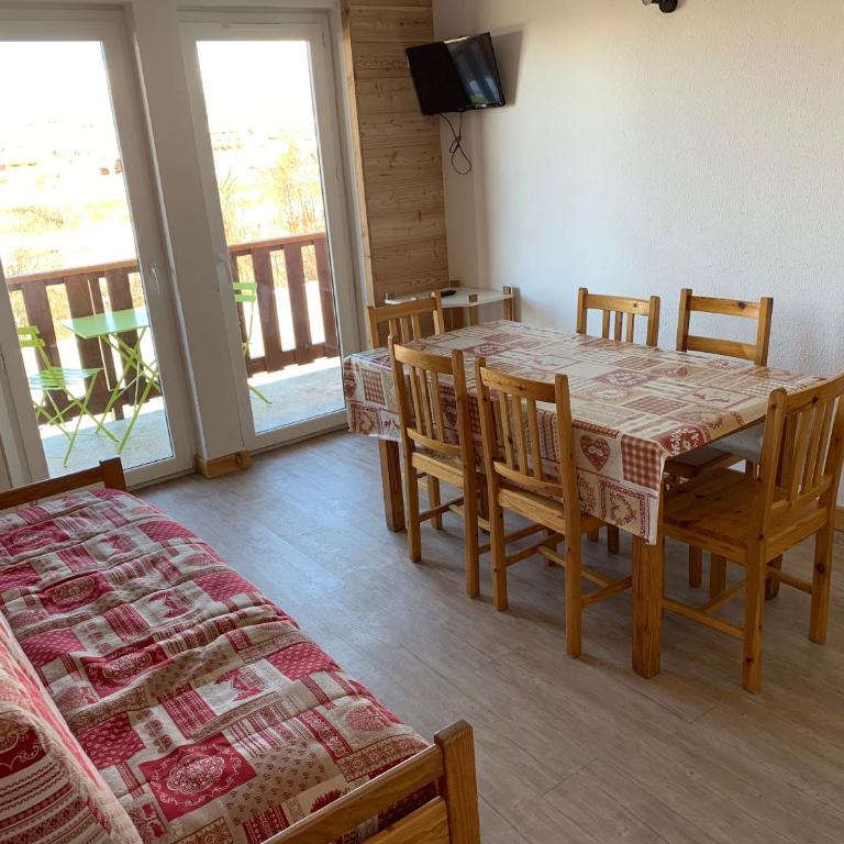 Résidence Les Ecrins - Appartement avec Balcon - 1