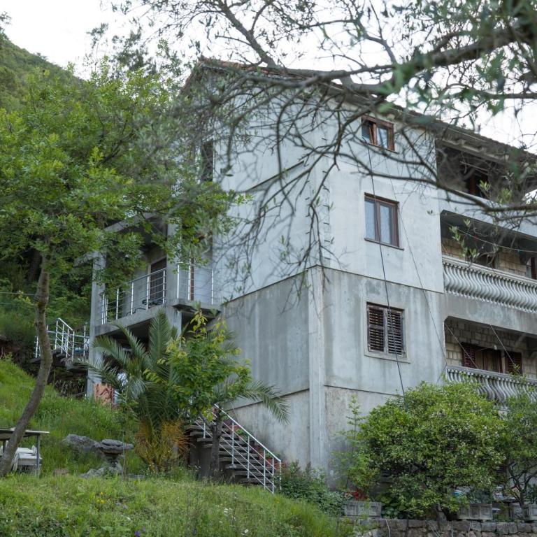 Guest House Zuber - Studio sa Balkonom - 19