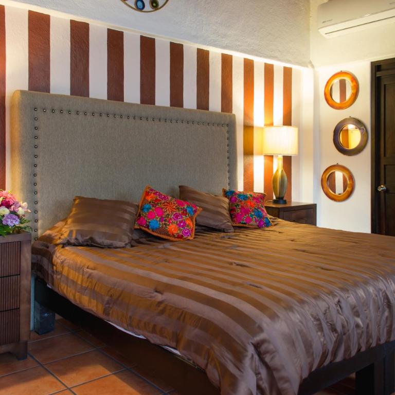 Hotel Posada De Roger - Near Los Muertos Beach - Suite - 3