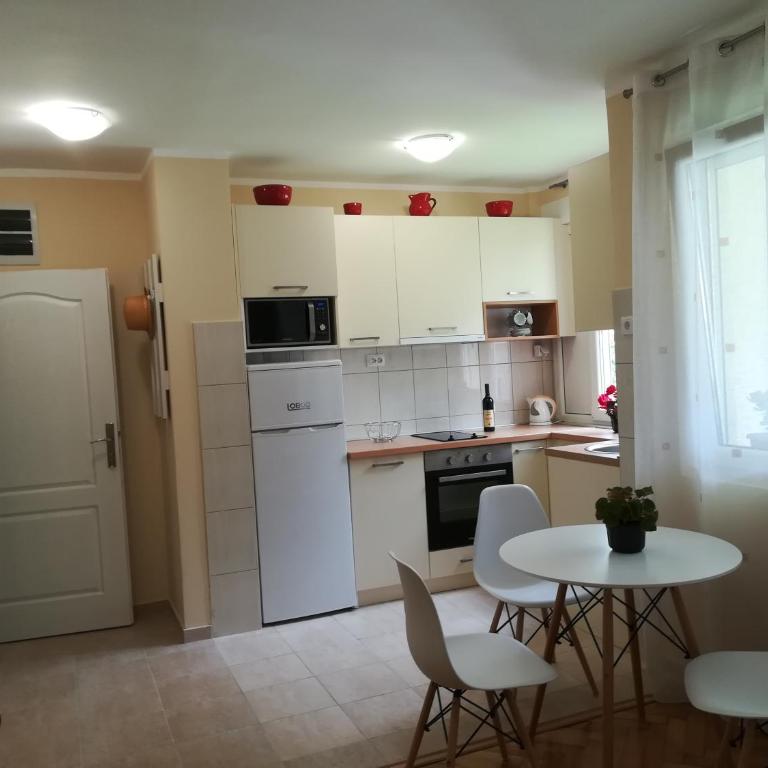 Apartment Nikolic Kotor - One-Bedroom Apartment - 13
