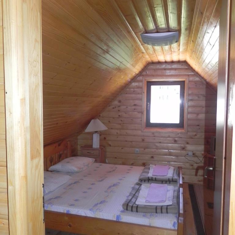 Apartments Vuković - Dvokrevetna Soba sa Bračnim Krevetom - 11