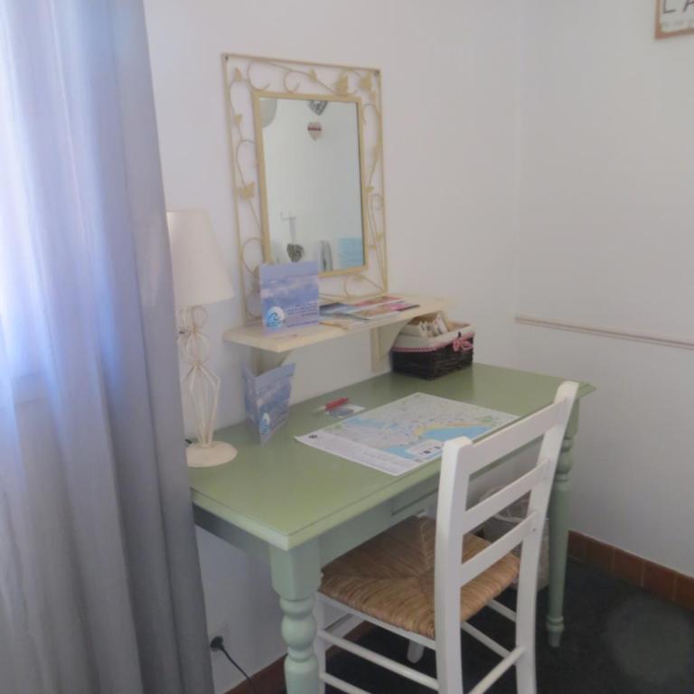 Hôtel Les Embruns Sables d'Olonne - Chambre Familiale Standard - 5