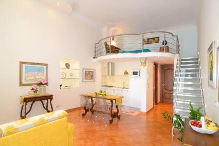 Luxury Apartment Federica N 1 Centro Storico di Taormina - Deluxe Apartment - 16