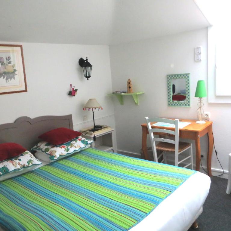 Hôtel Les Embruns Sables d'Olonne - Chambre Double Standard - 3