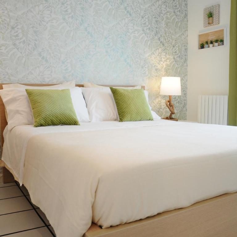 Thalìa Guest House Marzamemi - Double Room with Balcony - 4