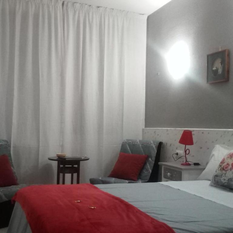 Hostal Los Pinares - Habitación Doble - 1 o 2 camas - 3