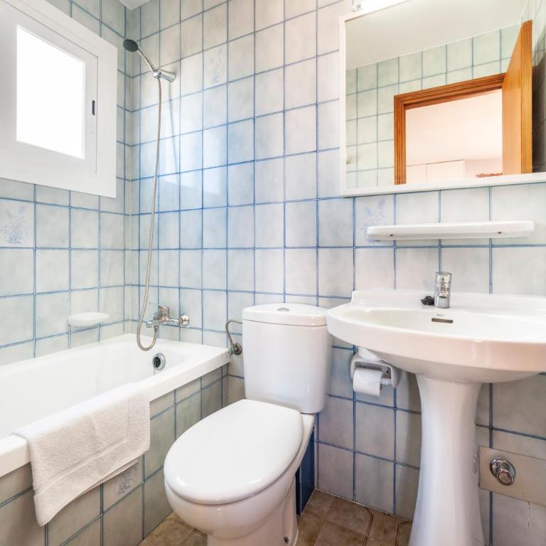 Apartamentos Charlys Can Picafort - Studio Apartment with Sea View - 4