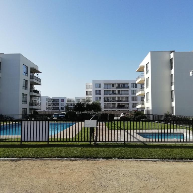A pasos del centro y buen acceso a playas - Apartamento de 2 dormitorios - 2