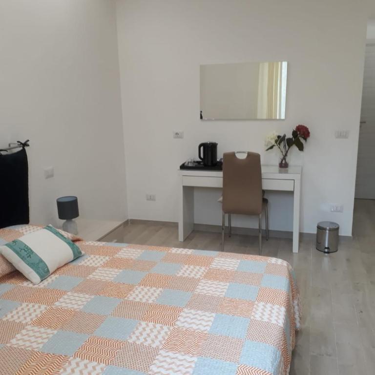 Rosa del Salento - Camera Matrimoniale con Bagno Privato - 7