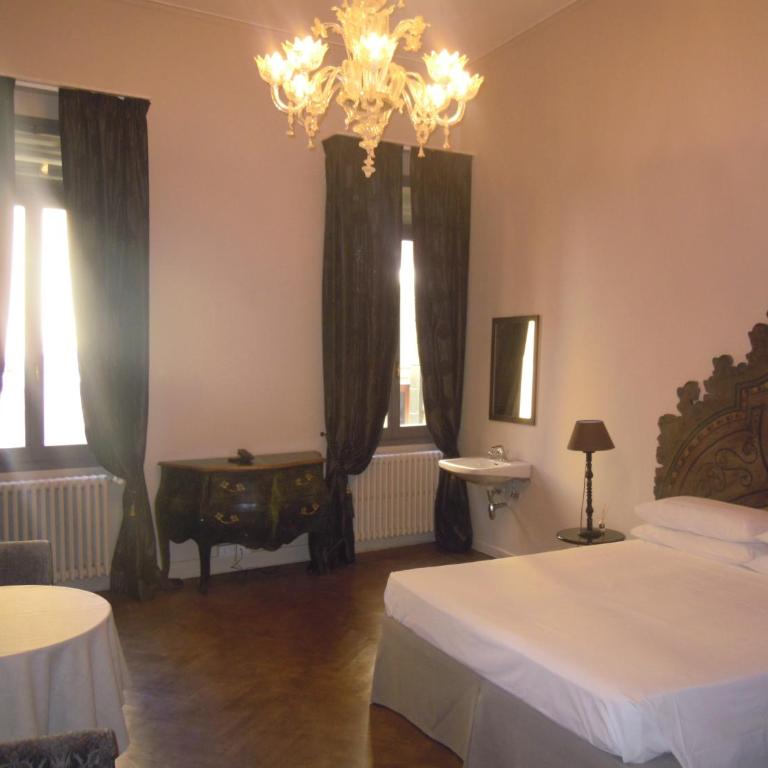 La Residenza 818 - Camera Matrimoniale con Bagno Privato - 2