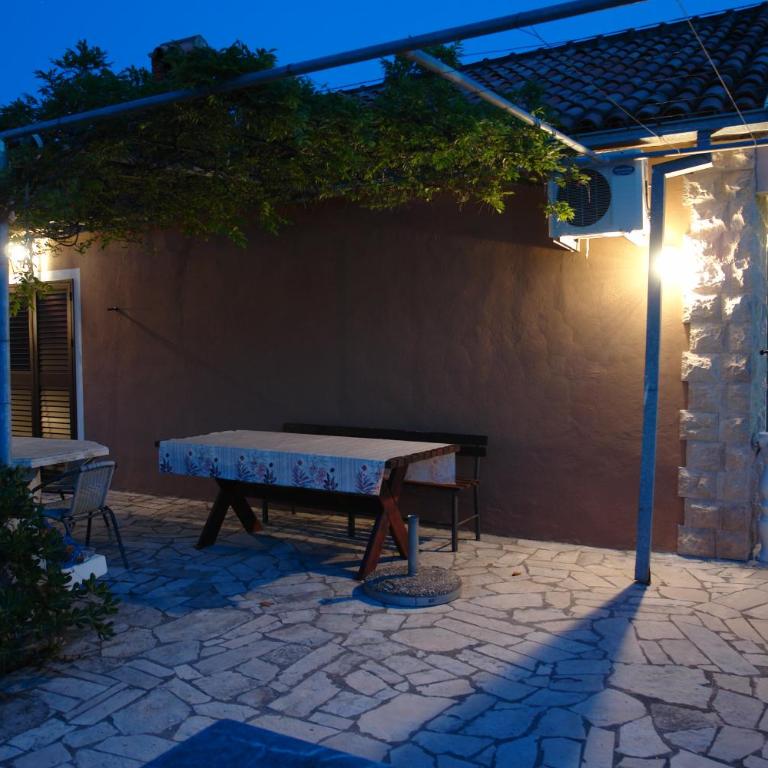 R&B Apartments - Suite sa Bračnim Krevetom (King-size) i Balkonom - 20