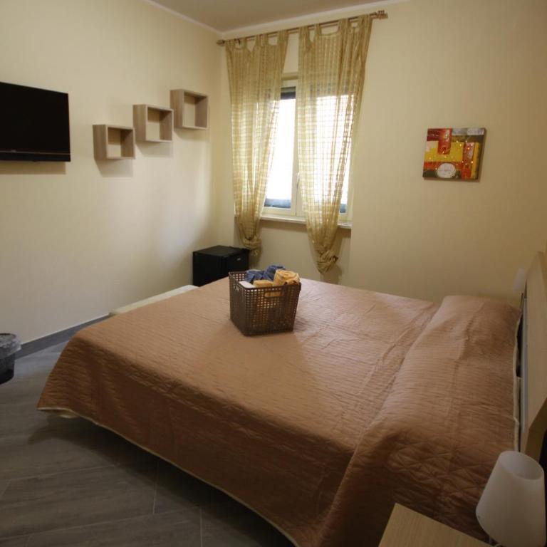 B&B Cavirani - Camera Tripla - 18