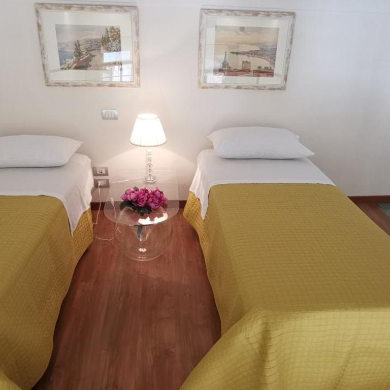luxury Apartment Carmen n 2 Centro Storico di Taormina - Casa con 2 Camere da Letto - 41
