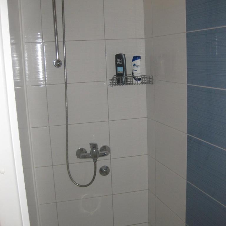 Hostel Bojo - Single Bed in 6-Bed Dormitory Room - 12