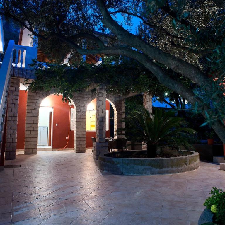 Apartments Boreta II - Apartman sa 2 Spavaće Sobe i Terasom - 3