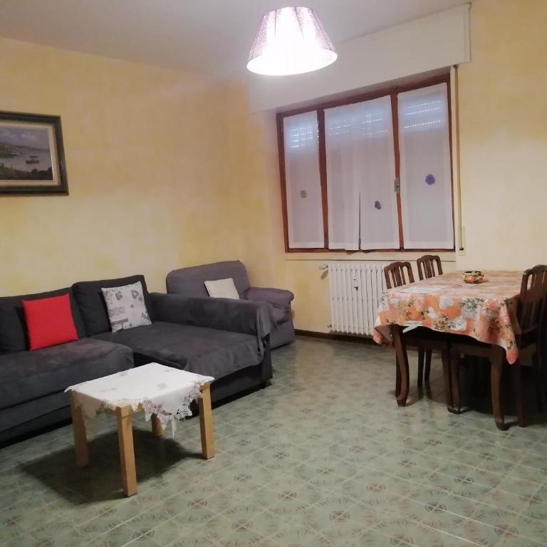 Rosso Tirano - Apartment - 12