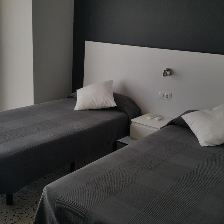 Hostal Can Joanet - Habitación Doble - 6