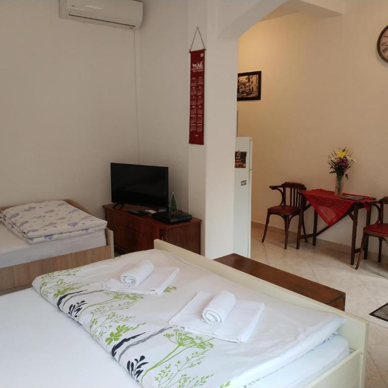 Apartment Monika - Apartment - 2