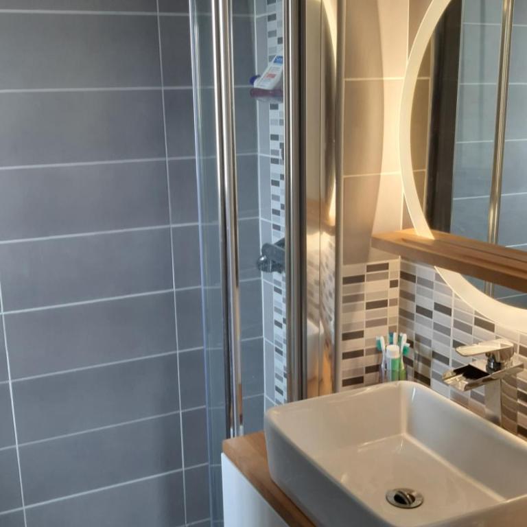Appartement T2 "Les Estivales" proche village naturiste - Appartement 2 Chambres - 8