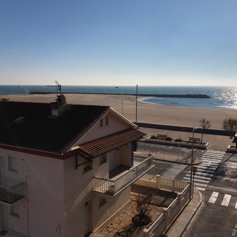 Studio cabine Toi et Moi à 30 m de la plage et de Valras centre avec linge de lit et ménage inclus - King Studio - 17