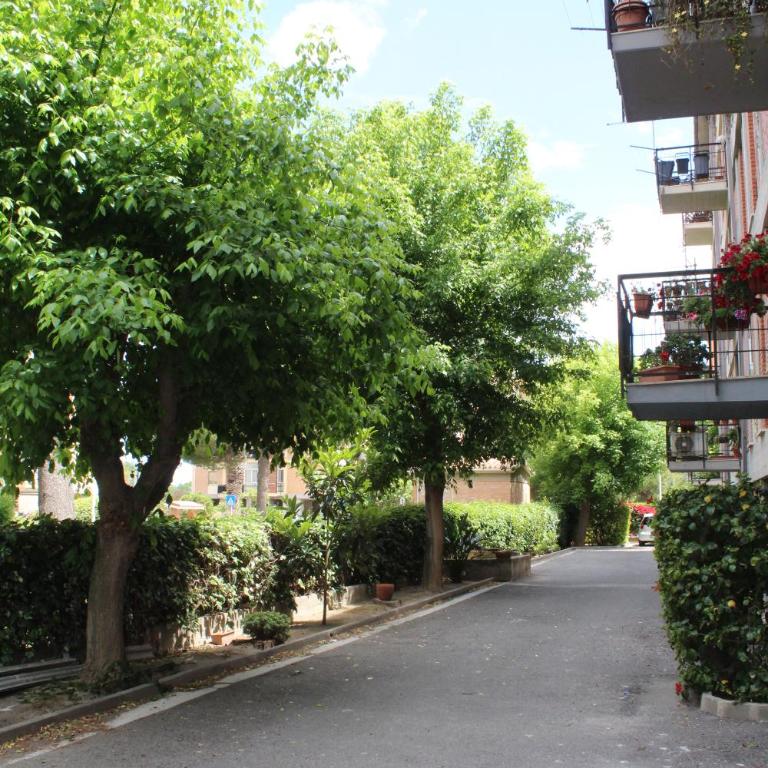 Chelu & Luna - Three-Bedroom Apartment - 60