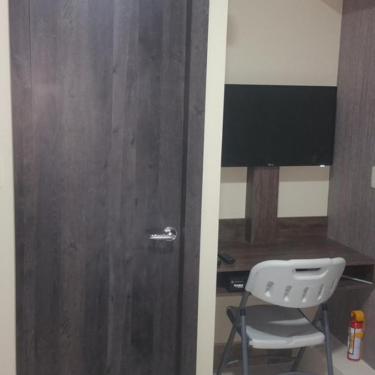 Apartamento habitación pequeña para ejecutivos o parejas - One-Bedroom Apartment - 7