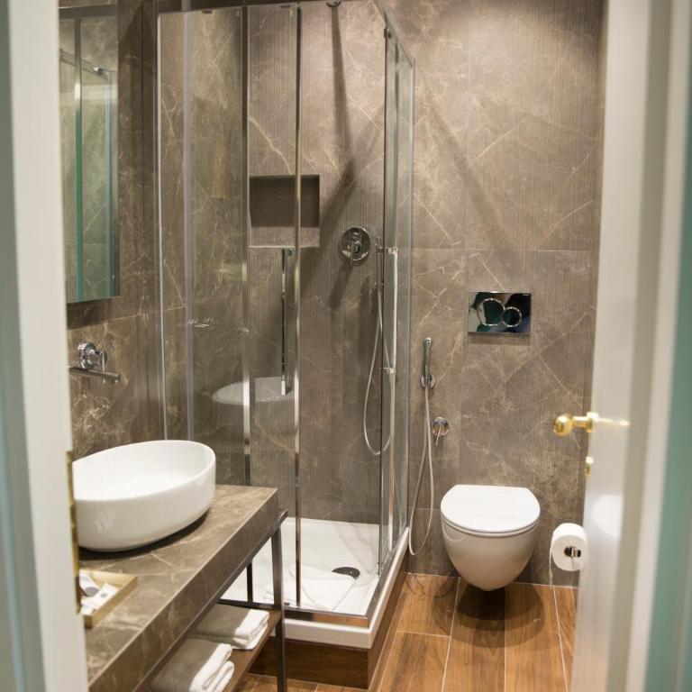 Unicum Roma Suites - Camera Deluxe - 5