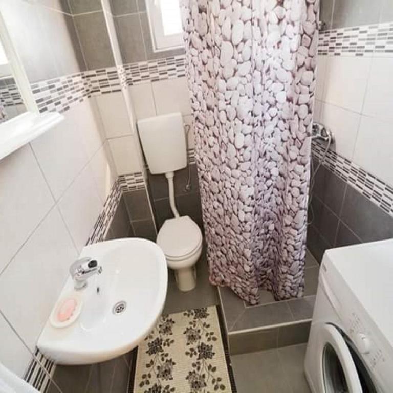 Apartments Bella di Boka - Komfor Apartman sa 2 Spavaće Sobe i Balkonom - 6