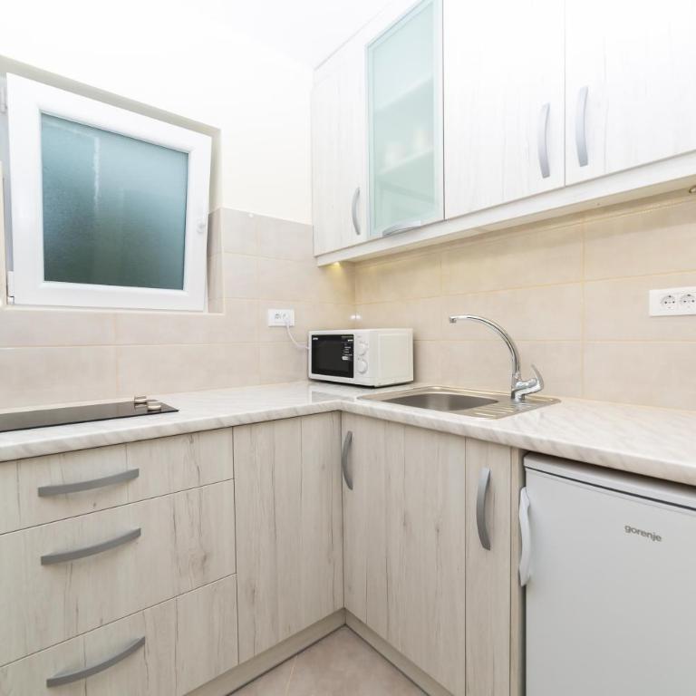 Milara Apartments - Apartman sa Terasom - 11