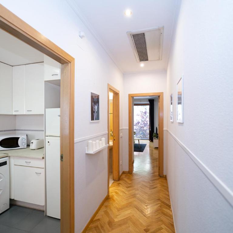 Apartamentos Plaza de España - Apartment - 18